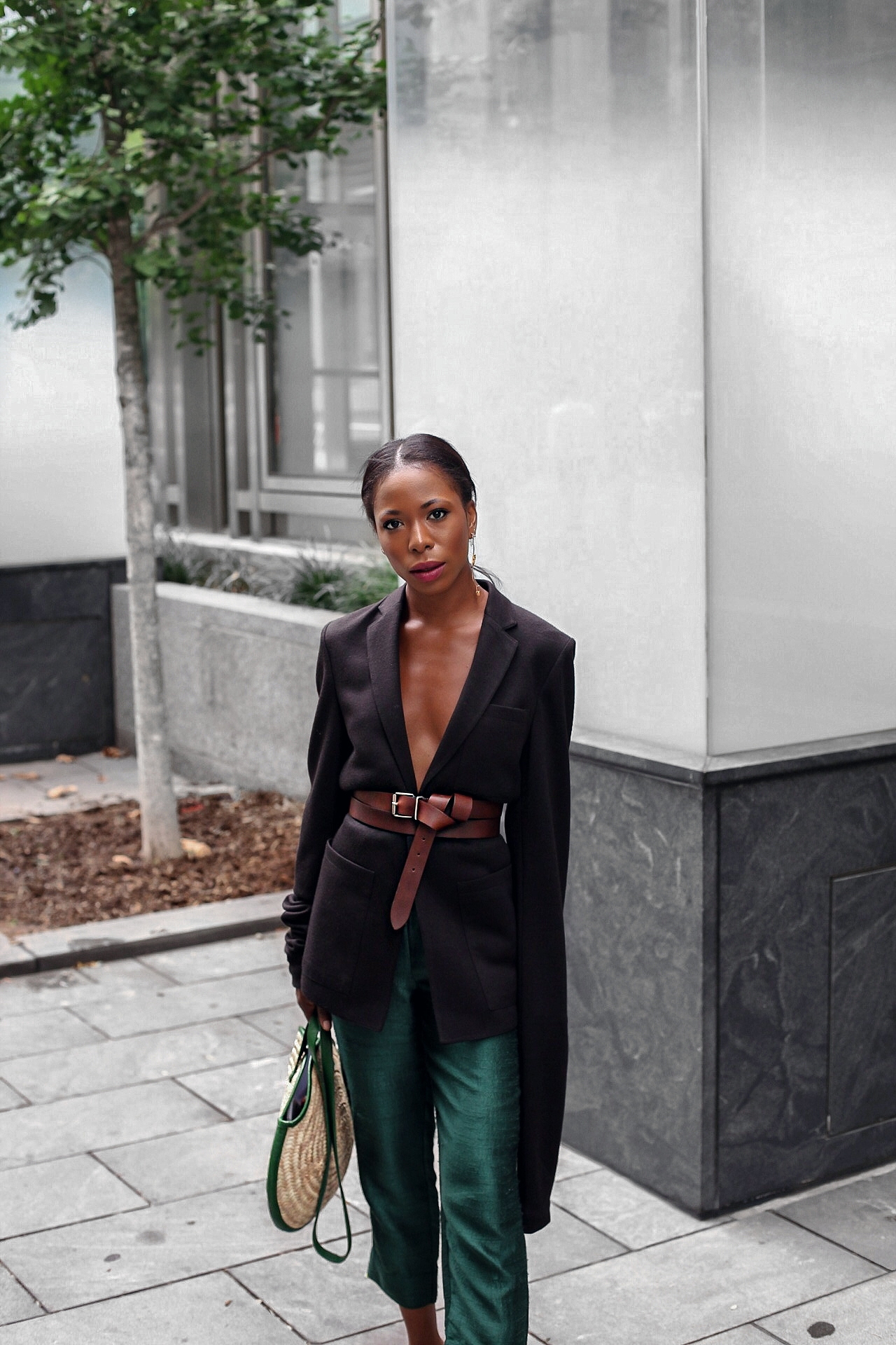 Khaki pants and a dark grey blazer | Laura Wears... | fashion ... |  Fashion, Womens business casual, Fall fashion trends