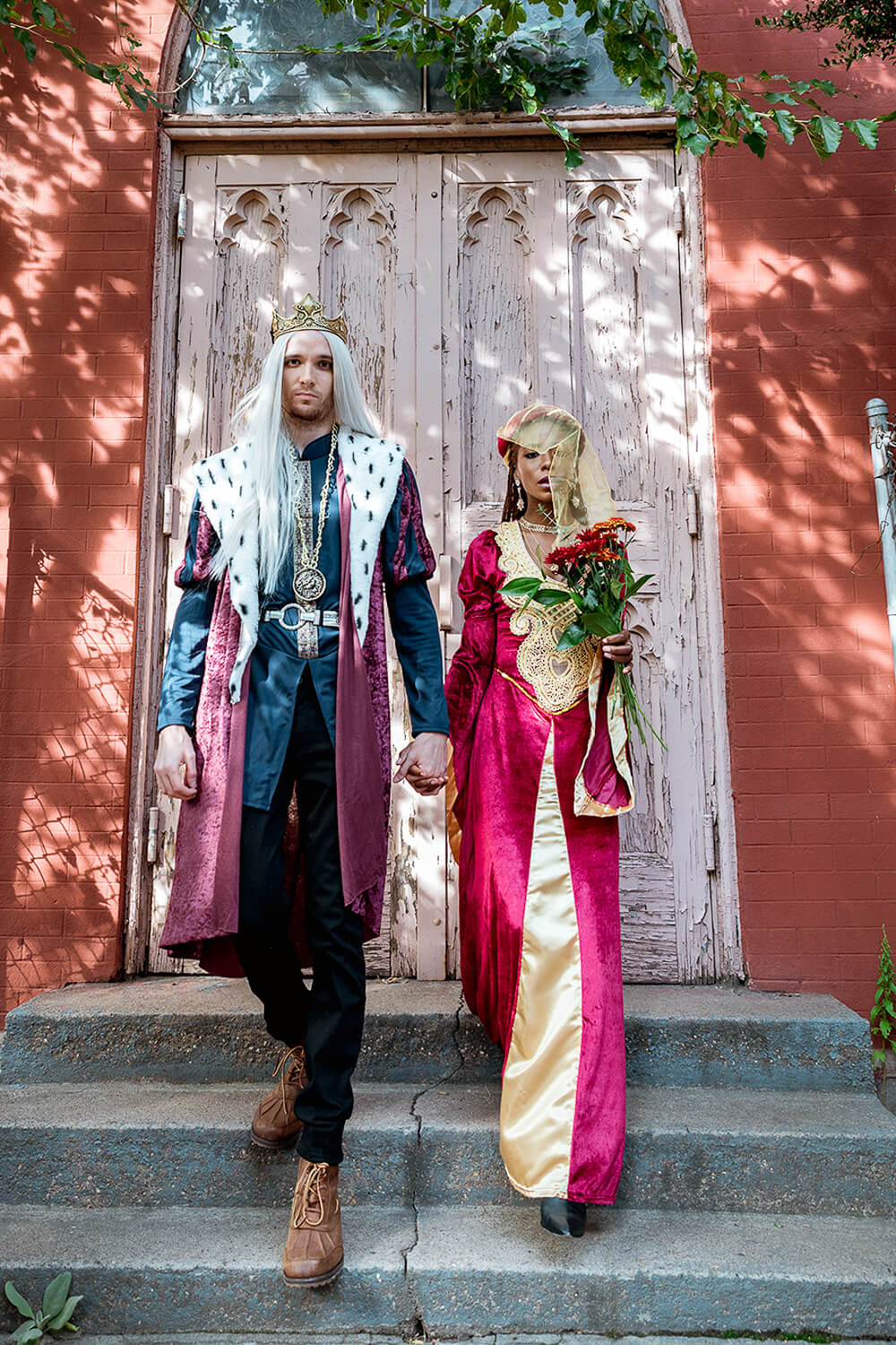 Queen & Her King Couples Halloween Costume